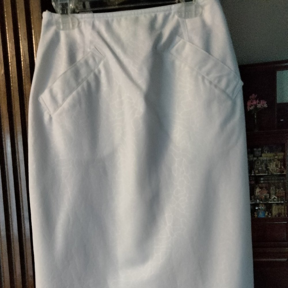 Moda International Skirt